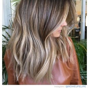 Meet your Posher, Angela